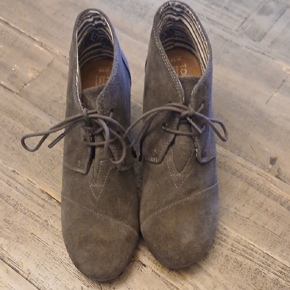 Toms Gray Ankle Boots Womens Size 10